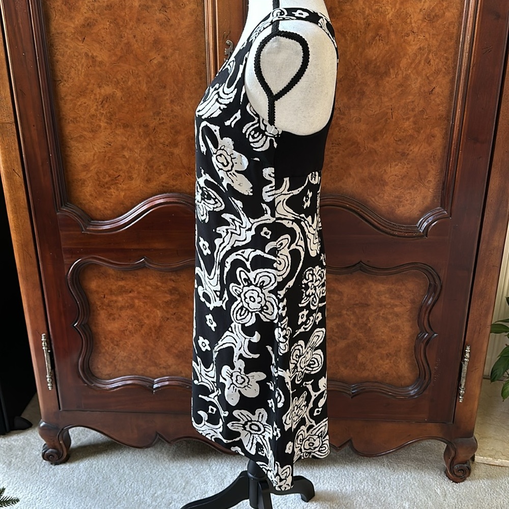 CAbi Parma B&W Floral Racerback Dress - Picture 5 of 11